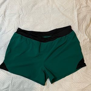Reebok Women’s Speedwick shorts
